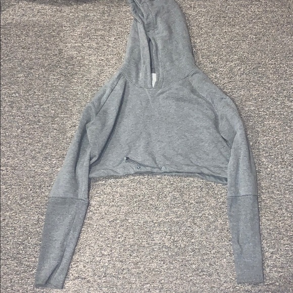 Gymshark Sweaters - Cropped Gymshark Hoodie